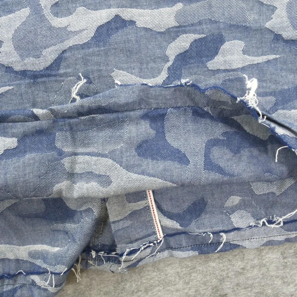 Banana Republic Shirt Mens Medium Blue Button Camo Camden Fit Short Sleeve